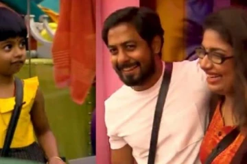 பிக்பாஸ் ஆரியின் மகள் ரியா போட்ட ஆட்டம்... பிரபலத்தின் பிறந்தாளின் எடுக்கப்பட்ட புகைப்படம்