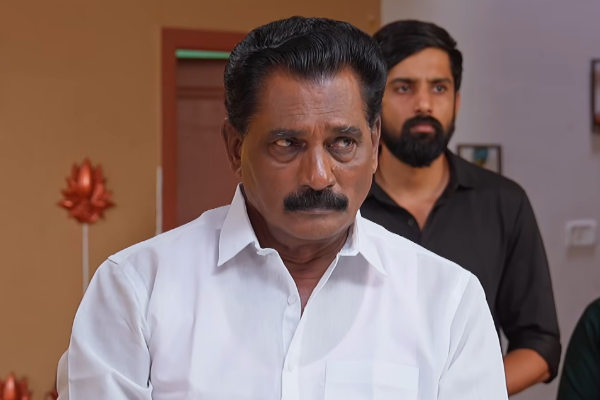 குணசேகரனின் தந்தை ஆதிமுத்து இவர்தான்.. போட்டோவுடன் வந்த கரிகாலன்.. எதிர்நீச்சல் சீரியலின் புரோமோ வீடியோ | Aadhimuthu Photo Revealed In Ethirneechal 2 Serial