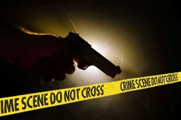 පොලිසියෙන් බොරැල්ලේදී වෙඩි තැබීමක් - කඩු සමඟ 5ක් මාට්ටු