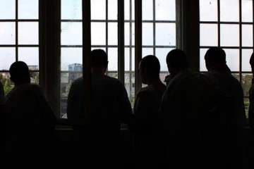 போதைக்கு அடிமையானோருக்கு புதிய குடியிருப்பு கட்டிடம் ; அமைச்சரவை ஒப்புதல்