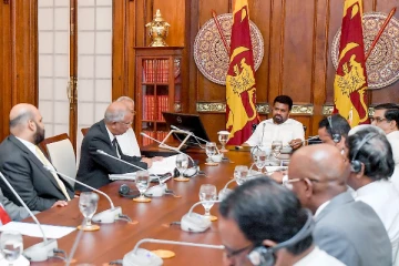 அநுர - தமிழரசுக் கட்சி திடீர் சந்திப்பு.. சுமந்திரனின் முக்கிய நகர்வு!