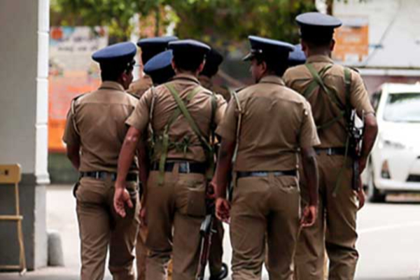பாடசாலை மாணவர்களை இலக்கு வைத்து போதைப்பொருள் விற்பனை; சிக்கிய இருவர் | Drug Trafficking Targeting School Students