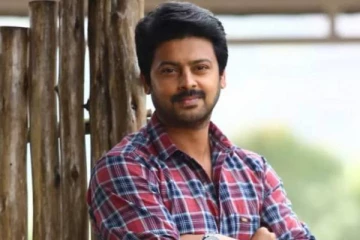 அட நடிகர் ஸ்ரீகாந்திற்கு இவ்வளவு பெரிய மகள் உள்ளாரா?