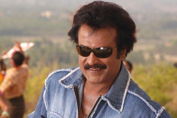 சந்திரமுகி படத்திலிருந்து இந்த விஷயத்தை நிறுத்திய ரஜினிகாந்த்.. என்னவென்று தெரியுமா