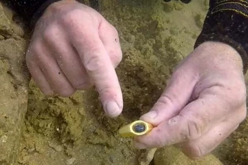 1500 ஆண்டுகளுக்கு முன்பு கடலில் விழுந்த மோதிரம்: தற்போது அதில் தெரியும் உருவத்தால் அதிர்ச்சி