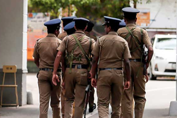 புதுக்குடியிருப்பு - திம்பிலியில் மூன்று துப்பாக்கிகளுடன் இளம் குடும்பஸ்தர் கைது | Young Family Man Arrested With Three Guns Thimbili