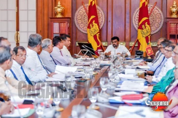 වෙන් කරපු අයවැයවලින් මොනවද කළේ?...ප්‍රගතිය විමසන ජනපති