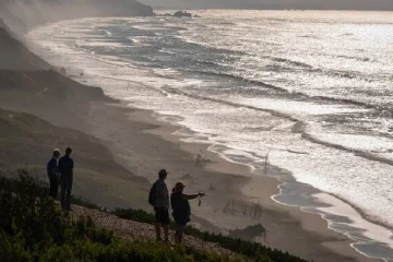 சக்திவாய்ந்த நிலநடுக்கம் - சுனாமி எச்சரிக்கை விடப்பட்டதால் பரபரப்பு!