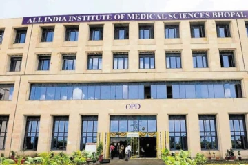 5 மாத குழந்தையின் வயிற்றில் இரட்டைக் கரு; தற்போதைய நிலை என்ன?