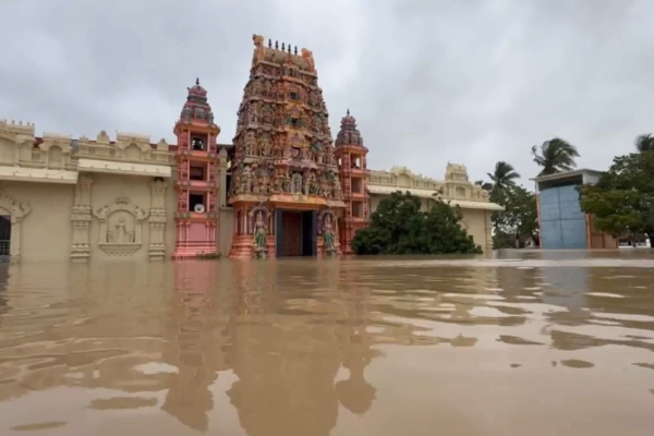 வற்றாப்பளை கண்ணகை அம்மன் ஆலயத்திலும் புகுந்த வெள்ளம் | Floods Mullaitivu Kannaki Amman Temple வற்றாப்பளை கண்ணகை அம்மன் ஆலயத்திலும் புகுந்த வெள்ளம் | Floods Mullaitivu Kannaki Amman Temple