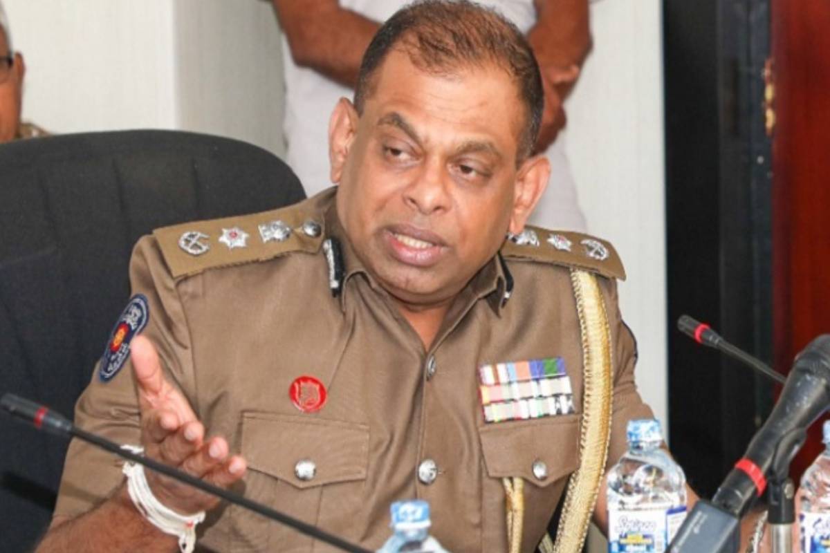 அரகலய வழக்கில் சிக்கிய தேசபந்து தென்னகோன் - உயர் நீதிமன்றம் பிறப்பித்த அதிரடி உத்தரவு | Court Order In Against Deshabandhu Tennakoon அரகலய வழக்கில் சிக்கிய தேசபந்து தென்னகோன் - உயர் நீதிமன்றம் பிறப்பித்த அதிரடி உத்தரவு | Court Order In Against Deshabandhu Tennakoon