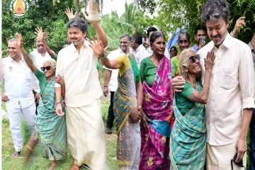 ஒரே ஒரு சன் கிளாஸ்; பட்டிதொட்டி எங்கும் வைரலாகும் மூதாட்டி!