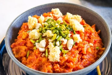 தித்திக்கும் சுவையில் கேரட் அல்வா.., இலகுவாக செய்வது எப்படி?