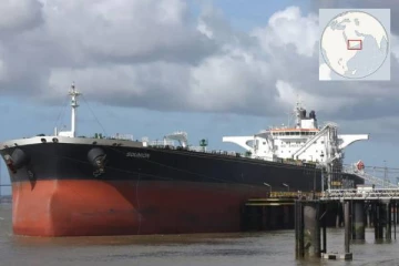 செங்கடலில் வணிகக் கப்பல் மிதந்து எரிகிறது! பிரித்தானிய ராணுவம்