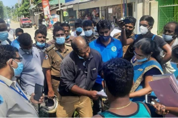 மக்களுடன் முரண்பட்ட அதிகாரிகள்! நவாலியில் பதற்றம்
