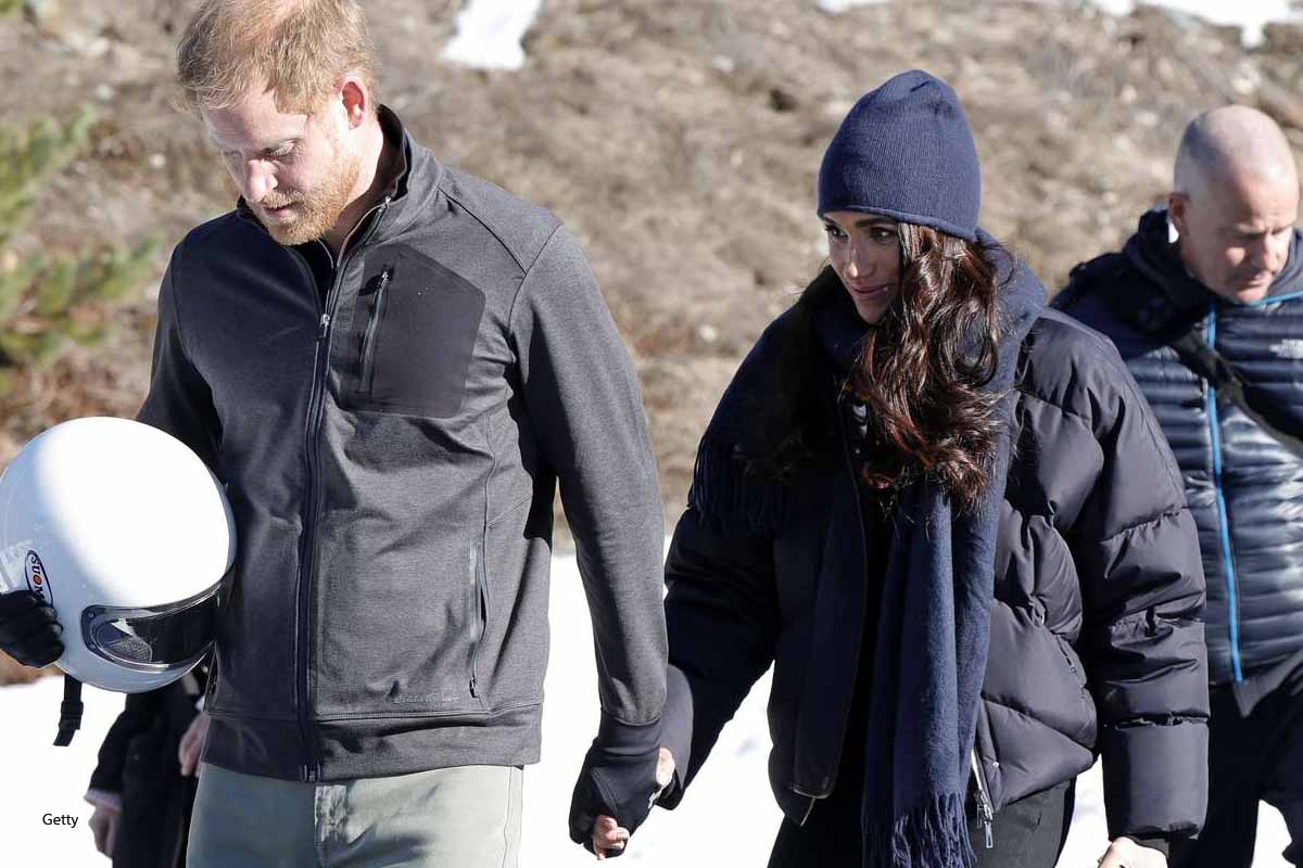 பனிச்சறுக்கு விளையாடும் இளவரசர் ஹரியின் மகன்: மேகன் பகிர்ந்துள்ள வீடியோ | Prince Archie Meghan Markle Skiing Harry Video