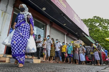 பொது இடங்களுக்குச் செல்லத் தடை! சிறிலங்காவில் வருகிறது புதிய நடைமுறை
