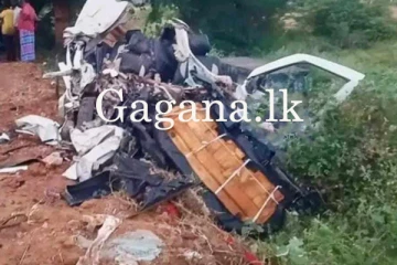 06 දෙනෙකුට දිවි අහිමි කළ තවත් බිහිසුණු රිය අනතුරක්. - (PHOTOS)