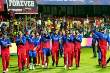 முக்கிய வீரர்களை எல்லாம் ஏலத்தில் கோட்டைவிட்ட ஆர்சிபி - கொதித்த ஜாம்பவான்!