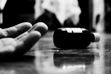 விடுமுறை வழங்கவில்லை;  யாழில் பொலிஸ் உத்தியோகஸ்தரின் விபரீத முடிவு