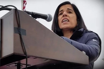 இந்திய வம்சாவளி பெண் ஒருவருக்கு அமெரிக்காவில் வழங்கப்பட்ட பதவி!