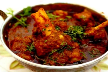 சூடான சாதத்திற்கு சூப்பரான செட்டிநாடு மட்டன் உப்பு கறி!