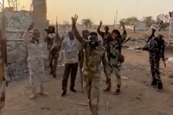 நர்சரி பள்ளி மீது ட்ரோன் தாக்குதல்: பறிப்போன 33 குழந்தைகள் உயிர் | Sudan Drone Attack On Nursery 33 Childs Killed நர்சரி பள்ளி மீது ட்ரோன் தாக்குதல்: பறிப்போன 33 குழந்தைகள் உயிர் | Sudan Drone Attack On Nursery 33 Childs Killed