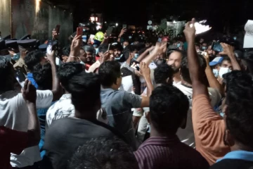 மட்டக்களப்பின் பல்வேறு இடங்களில் போராட்டங்கள்!! பிள்ளையானின் அலுவலகமும் முற்றுகை (படங்கள்)