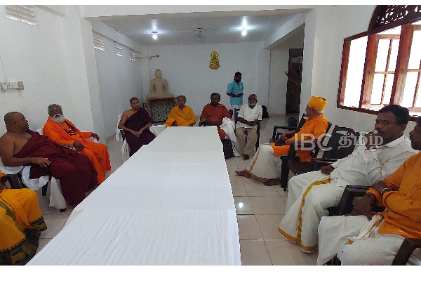 இனத்தைக் காட்டி கொடுப்பவர்கள் குருந்தூர்மலை பற்றிக் கதைக்க அருகதையற்றவர்கள் - கஜேந்திரன் | Selvaraja Gajendran Press Jaffna