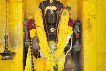 குருப்பெயர்ச்சி பலன்கள்: இன்று மகரத்தில் இருந்து கும்ப ராசிக்கு பெயர்ச்சி; என்னென்ன பலன்களை கொடுப்பார்?