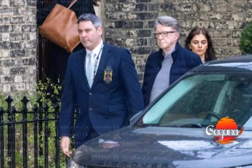 අමෙරිකාවේ හිටපු බ්‍රිතාන්‍ය තානාපති ලන්ඩනයේ දී පොලිස් අත්අඩංගුවට, හේතුව මෙන්න