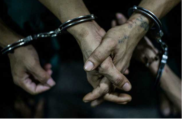 மித்தெனிய கொலைச் சம்பவம்: இரண்டு சந்தேக நபர்கள் கைது | Mitheniya Murder Incident Two Suspects Arrested
