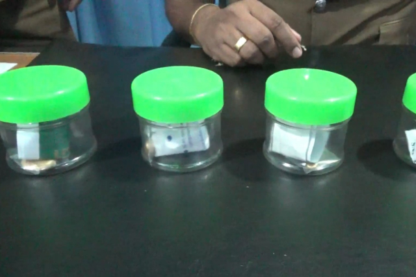 புத்தர் சிலையில் தங்க முலாம் பூசப்பட்ட கலசங்கள் திருட்டு! இரண்டு சந்தேக நபர்கள் கைது | 2 Suspects Arrested For Stealing Gold Plated Urns