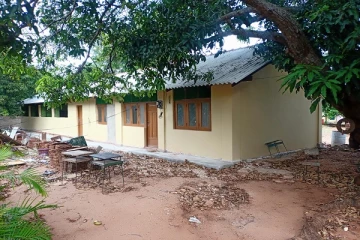 ரொட்டவெவ முஸ்லிம் வித்தியாலயத்தின் கூரை விழும் அபாயம்