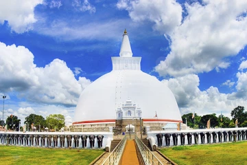 வடக்கு மற்றும் கிழக்கு மாகாண விகாரைகள் தொடர்பில் தேரர் விடுத்துள்ள வேண்டுகோள்