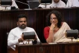 ජනාධිපති අනුර කුමාර දිසානායක පාර්ලිමේන්තුවට