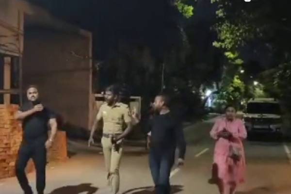 கரூர் பிரசார கூட்ட விவகாரத்திற்கு திமுக கட்சியினரே காரணம்! தவெகவினர் பகிரங்கம் | Vijay Tvk Karur Stampede