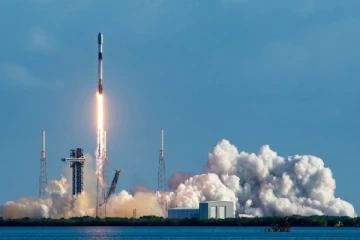 ரொக்கடெ் மூலம் விண்ணில் ஏவப்பட்ட இஸ்ரோ செயற்கைக்கோள்