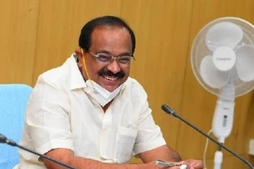 குடும்ப அட்டை 15 நாட்களில் வழங்கப்படும் - அமைச்சர் திட்டவட்டம்