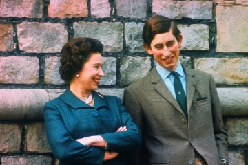 சிறு வயதில் இளவரசர் சார்லசை வீட்டை விட்டு அனுப்பிய மகாராணியார்: ஒரு சுவாரஸ்ய தகவல்