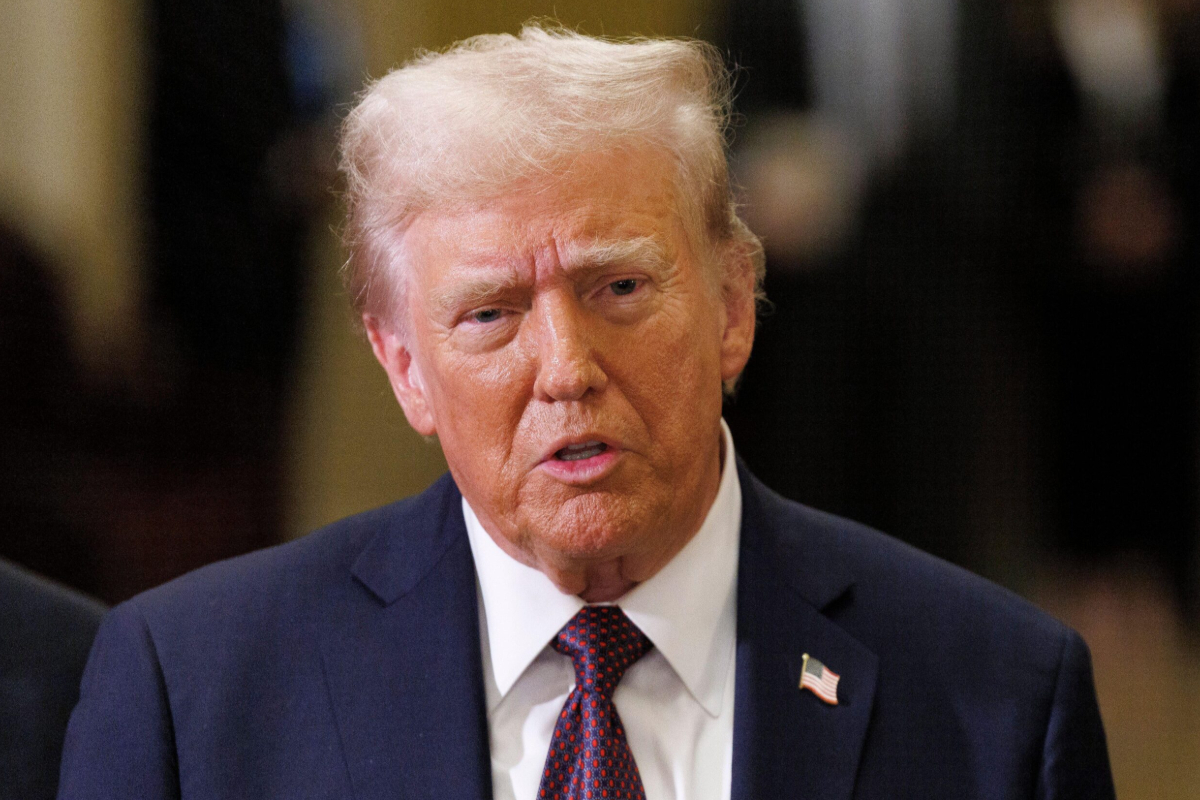 நடுவானில் சிதறிய அமெரிக்க போர் விமானம்! தொலைபேசி அழைப்பில் ட்ரம்ப் மறுப்பு.. | Trump Says Downing Jet Wouldaffect Negotiations