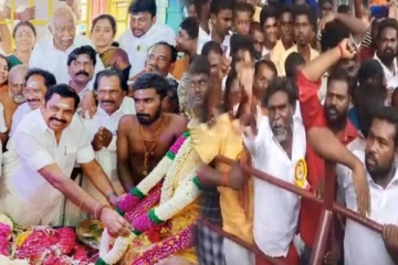 எடப்பாடி பழனிச்சாமிக்கு கடும் எதிர்ப்பு.. கற்களை வீசி விரட்டிய மக்கள் - பரபரப்பு!