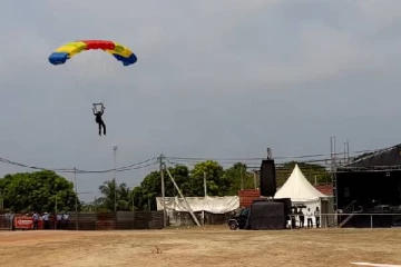 யாழில் சாகசத்தில் ஈடுபட்ட விமானப்படை வீரருக்கு நேரந்த கதி