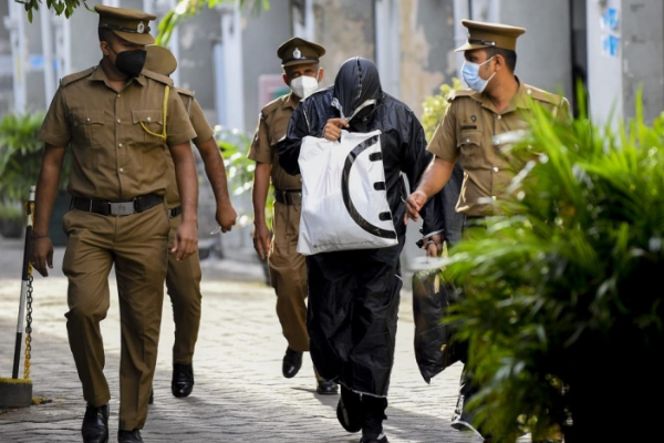 ஊழியர்களின் பணத்தை மோசடி செய்து போதைப்பொருள் கொள்வனவு! | Embezzling Employees Money To Purchase Drugs