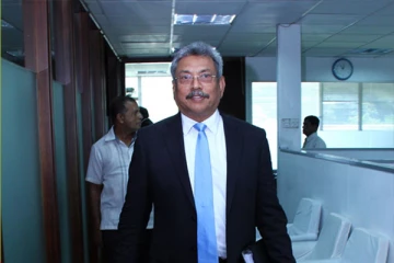 ஸ்கொட்லாந்திலிருந்து நாடு திரும்பினார் கோட்டாபய!