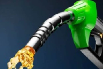 100ஐ தொட்ட பெட்ரோல் விலை.. தொடர்ந்து அதிகரிக்கும் விலையால் மக்கள் அவதி