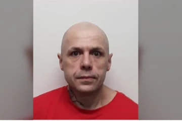 கனடாவில் நாடு தழுவிய பிடிவிராந்து உத்தரவு பிறப்பிக்கப்பட்டு தேடப்படும் நபர்