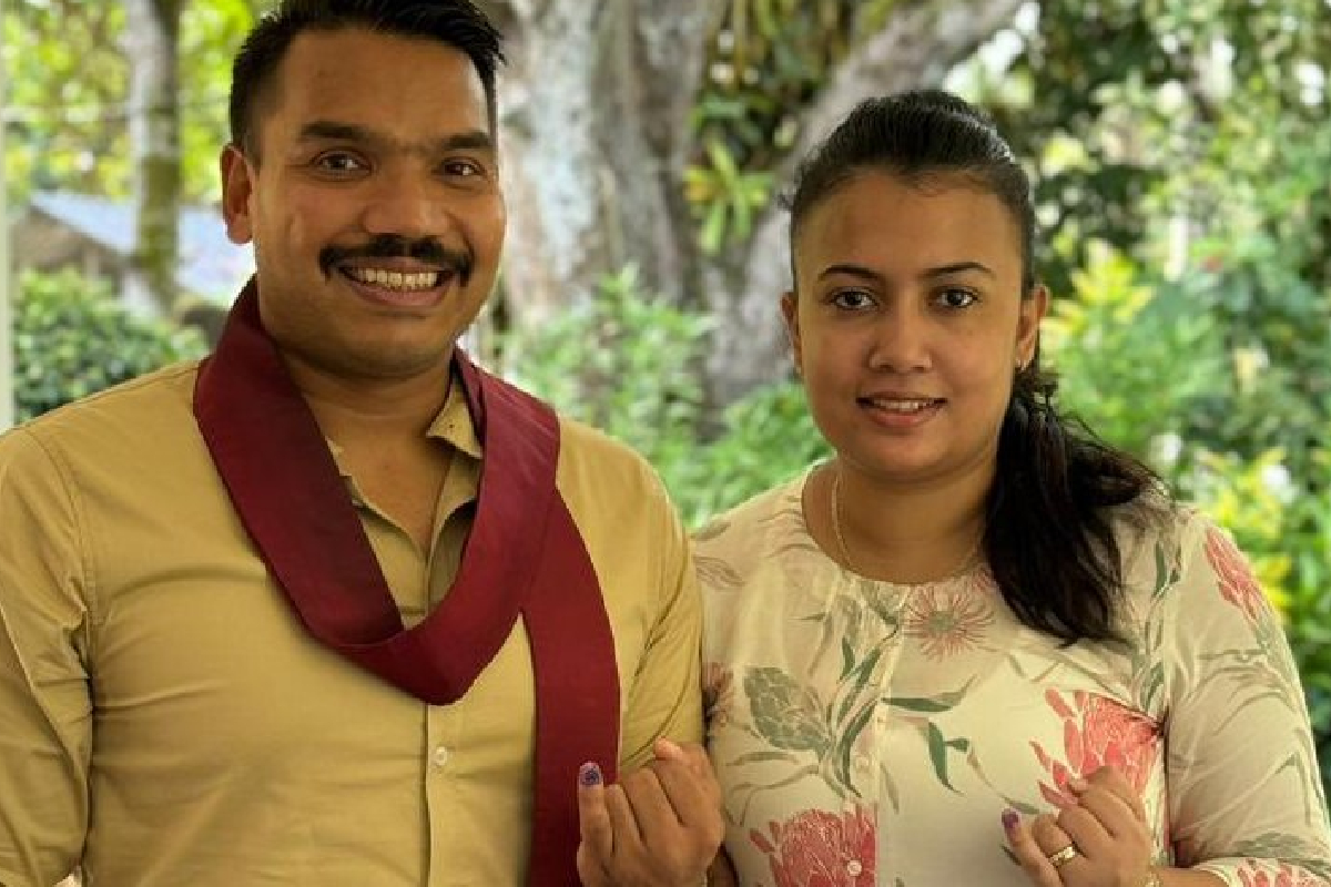 12ஆம் திகதி லிமினி கலந்து கொண்டால் அரசியலில் ஏற்படப்போகும் அதிரடி திருப்பம்..! திடீரென சிஐடிக்கு முக்கிய முறைப்பாடு | Namal Rajapaksa S Wife Files Complaint 12ஆம் திகதி லிமினி கலந்து கொண்டால் அரசியலில் ஏற்படப்போகும் அதிரடி திருப்பம்..! திடீரென சிஐடிக்கு முக்கிய முறைப்பாடு | Namal Rajapaksa S Wife Files Complaint