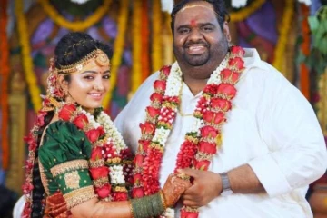 இரண்டாவது திருமணத்துக்கு பிறகு ஹனிமூன் சென்றுள்ள சீரியல் நடிகை மகாலட்சுமி- போட்டோ இதோ