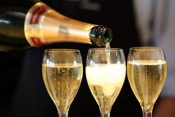 மது பாவனையில் 2ம் இடத்தில் உள்ள நுவரெலியா | Nuwara Eliya Ranks Second In Alcohol Consumption